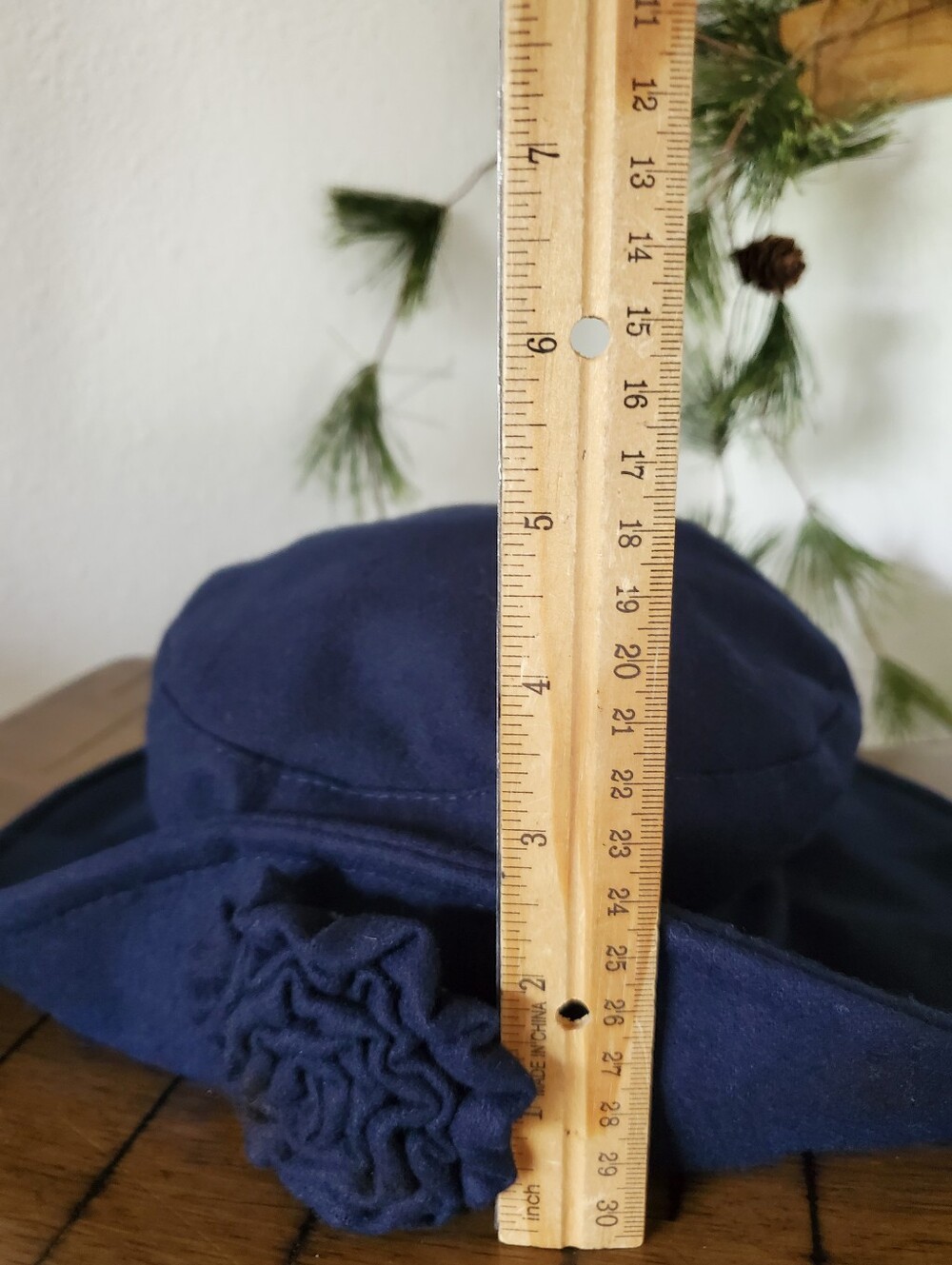 Vintage Arlin Navy Blue Wool Felt Cloche Bucket Hat 3D Flower - Picture 7 of 14